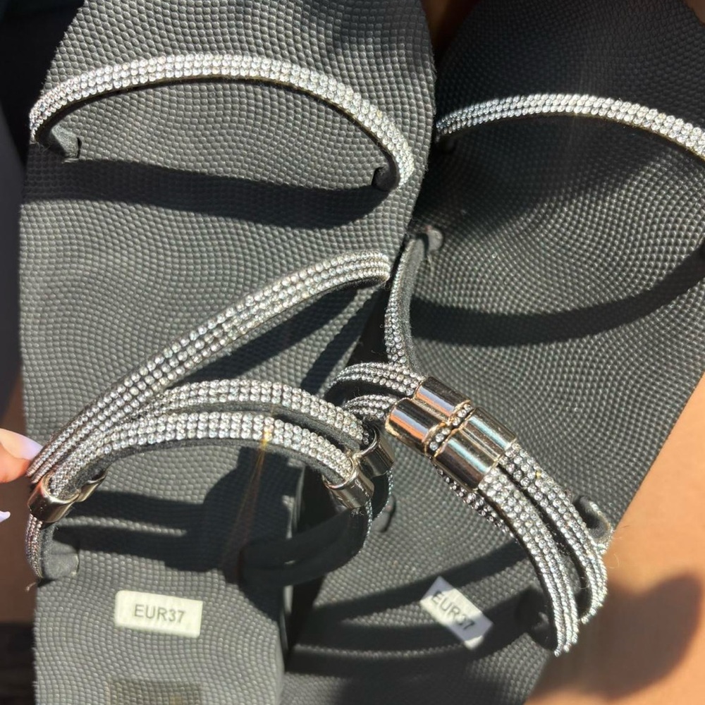 Elegant Black and Silver Women's Sandals
